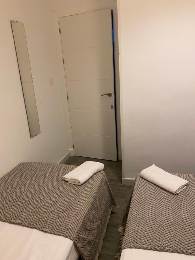 קדיז Habitaciones La Vina מראה חיצוני תמונה